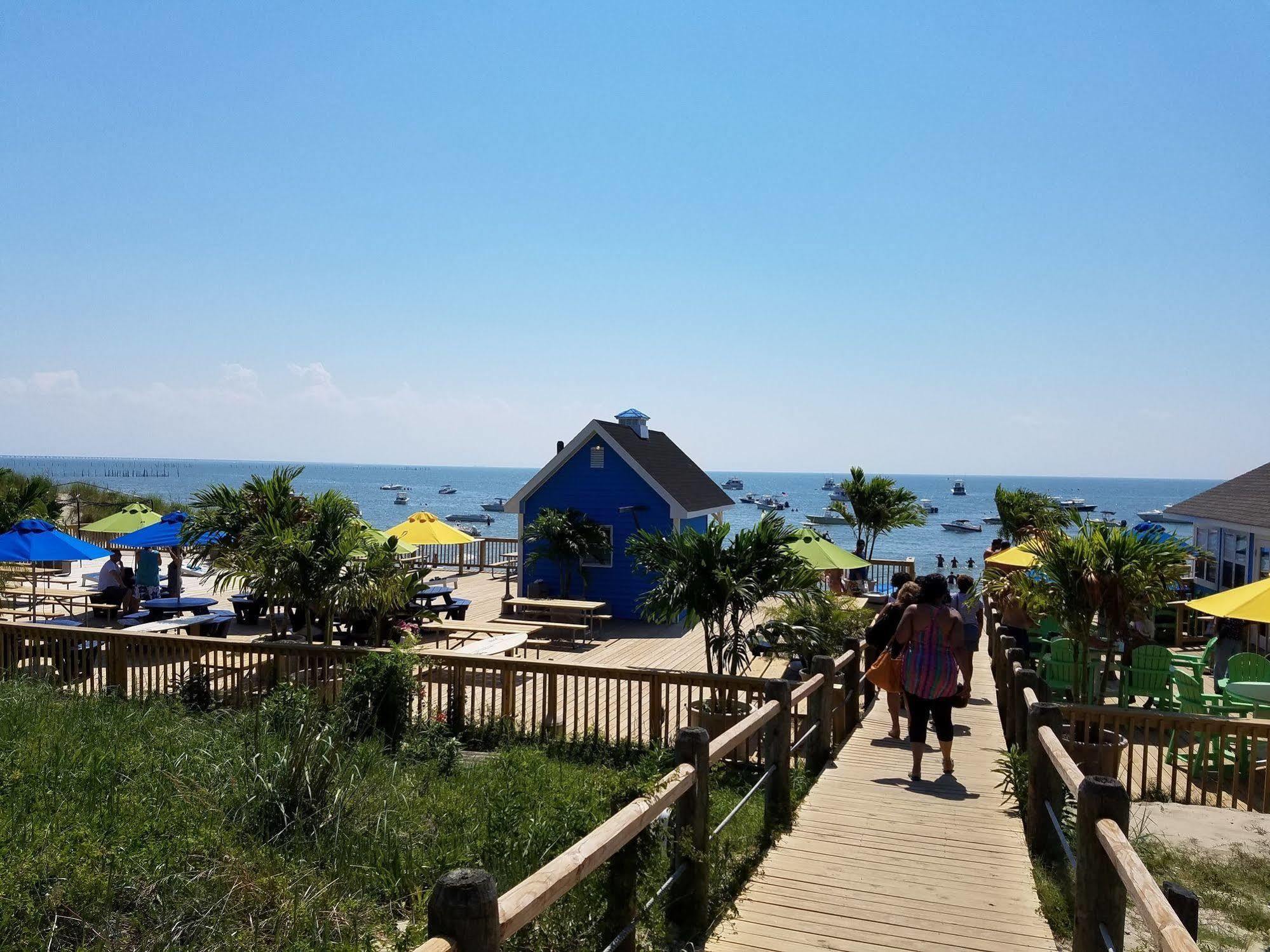 קייפ צ'ארלס Sunset Beach Resort מראה חיצוני תמונה