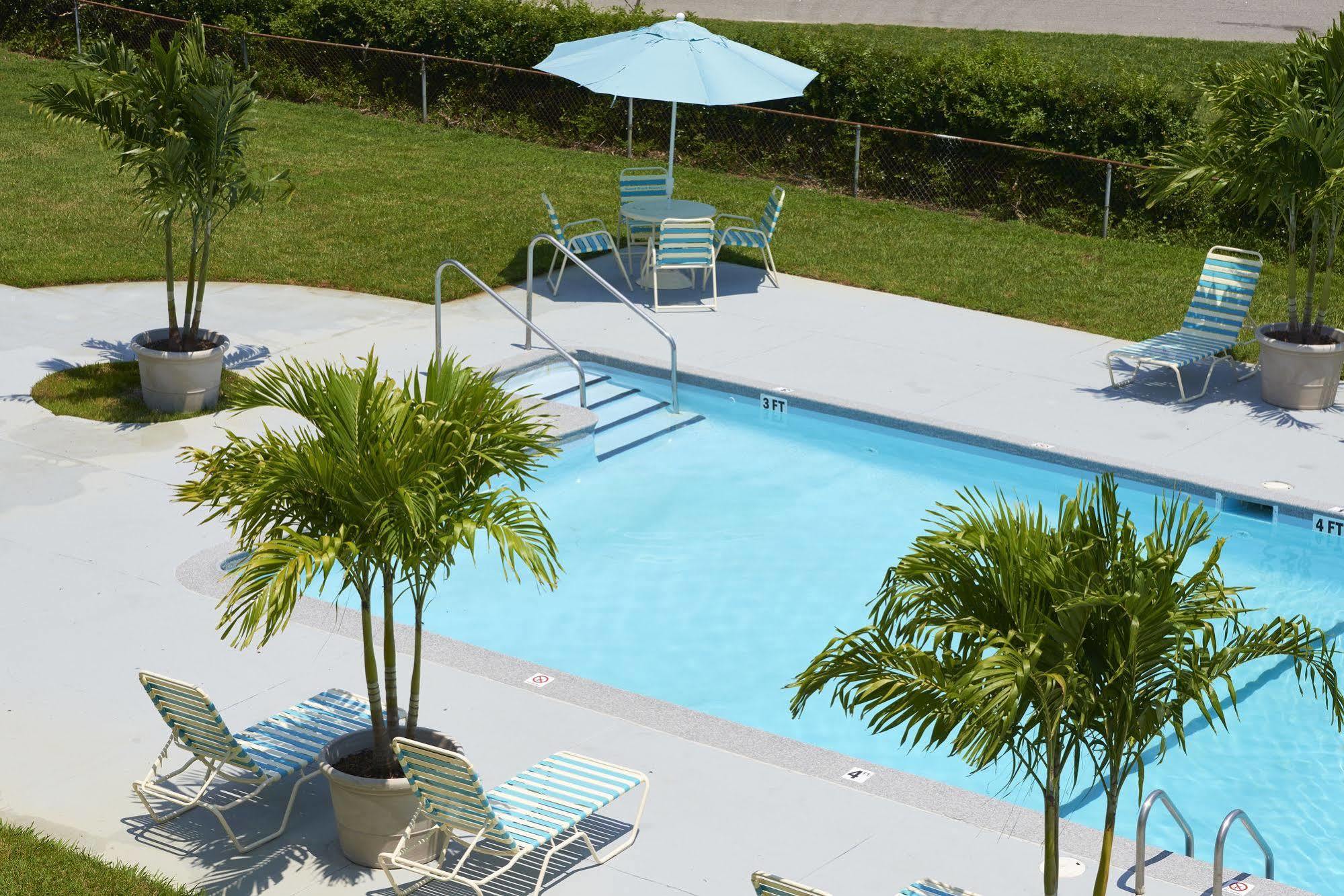 קייפ צ'ארלס Sunset Beach Resort מראה חיצוני תמונה