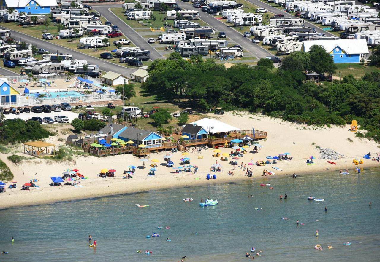 קייפ צ'ארלס Sunset Beach Resort מראה חיצוני תמונה